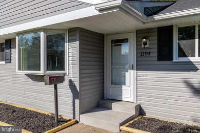 1104 Laurel Rd, Beverly, NJ 08010 - photo 3