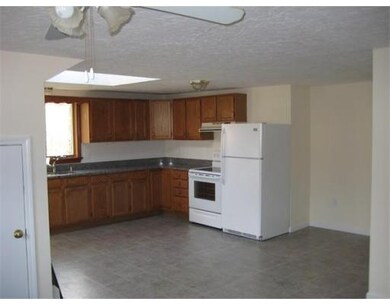 53 Thorndike Rd, North Andover, MA 01845 - photo 6