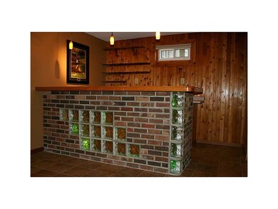 Wet Bar.