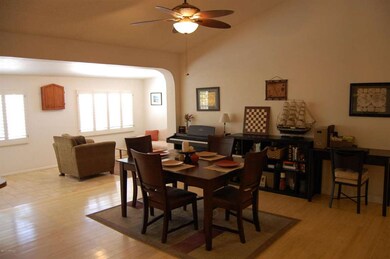 3 Dining Area