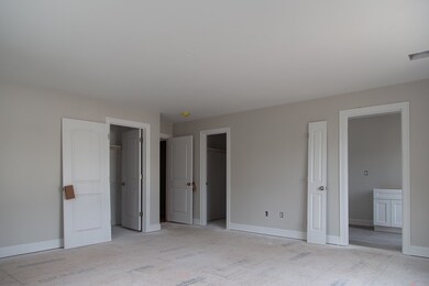 122 Union St unit 2, Franklin, MA 02038 - photo 6