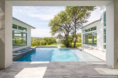 10318 Kendall Canyon, San Antonio, TX 78255 - photo 6