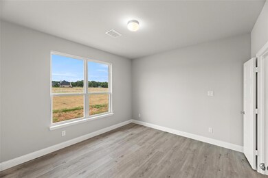 817 Stone Eagle Dr, Azle, TX 76020 - photo 5