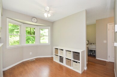 007-3810-winding-way-kalamazoo-mi-49004