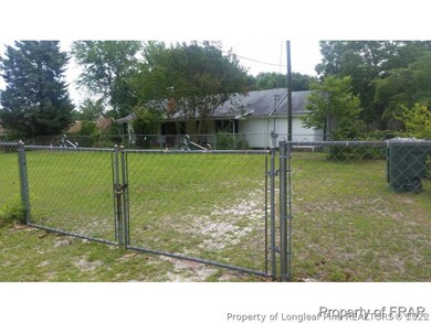 1201 Camden Rd, Fayetteville, NC 28306 - photo 2