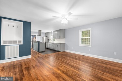 16 Enola Rd, Fredericksburg, VA 22405 - photo 7