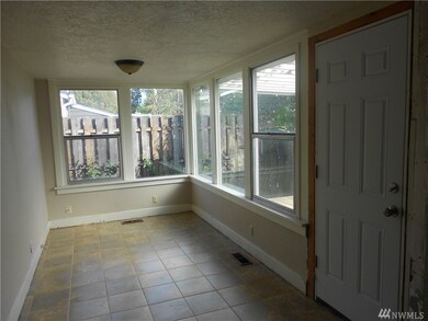 2703 Hemlock St, Longview, WA 98632 - photo 7