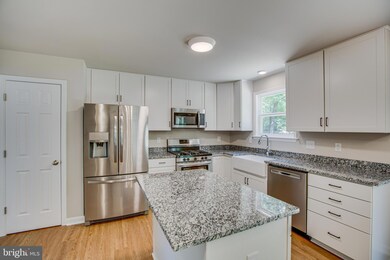 10 Holly Way, Colonial Beach, VA 22443 - photo 2