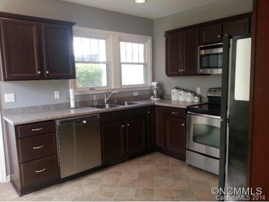 Spacious Eat-in Kitchen