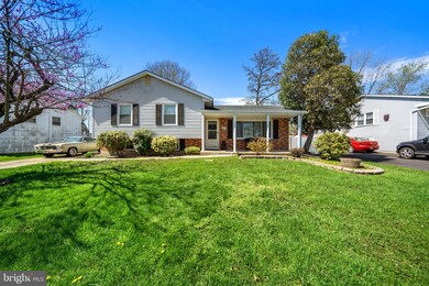 272 Oakfield Dr, Newark, DE 19713 - photo 2