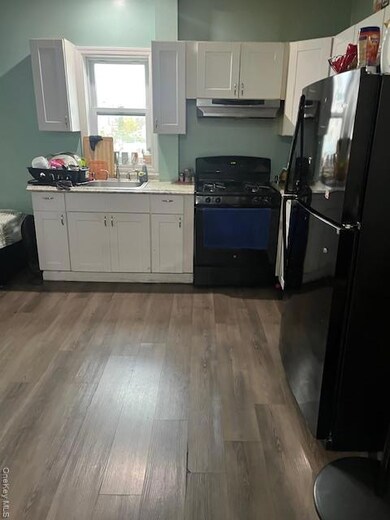 11613 95th Ave, South Richmond Hill, NY 11419 - photo 5