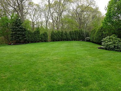 1 Heritage Dr, East Greenwich, RI 02818 - photo 2