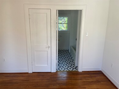 816 Cortlandt St unit 1/2, Houston, TX 77007 - photo 7