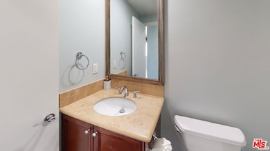 5655 Como Cir, Woodland Hills, CA 91367 - photo 5