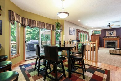 014-Kitchen-4761055-medium