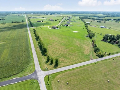 1110 S Prairie Ln, Raymore, MO 64083 - photo 4