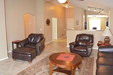 07 Family Room