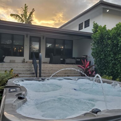 2009 Admirals Way, Fort Lauderdale, FL 33316 - photo 4