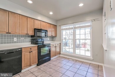 12265 Wye Oak Commons Cir unit 91, Burke, VA 22015 - photo 7