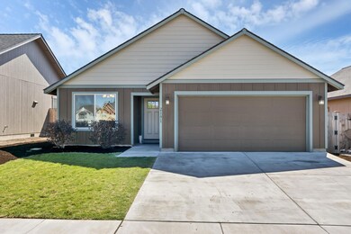 21171 Caleb Place, Bend, OR 97702 - photo 2