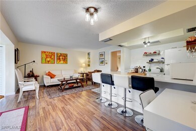 10 Bobolink Ct unit 10A, Naples, FL 34105 - photo 3