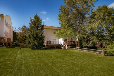 6872 Lincoln Dr, Macungie, PA 18062 - photo 3