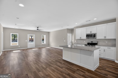 3080 15th St SW, Lanett, AL 36863 - photo 5