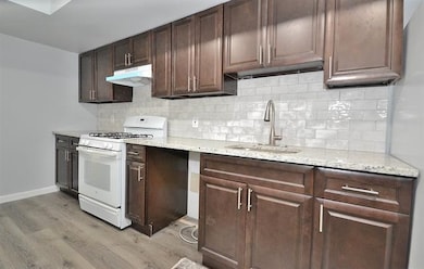 115 Oxford Ave unit G, Jersey City, NJ 07304 - photo 5