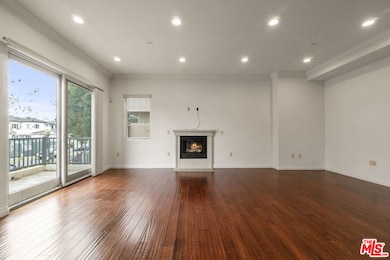 10765 Wilkins Ave unit 8, Los Angeles, CA 90024 - photo 7