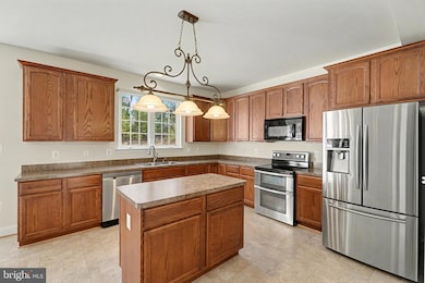 9923 Holland Meadows Ct, Fredericksburg, VA 22408 - photo 6