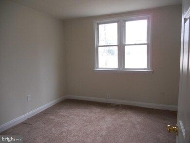 139 Oak Ave, Runnemede, NJ 08078 - photo 7