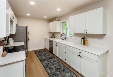 206 7th St, Nevada, IA 50201 - photo 4