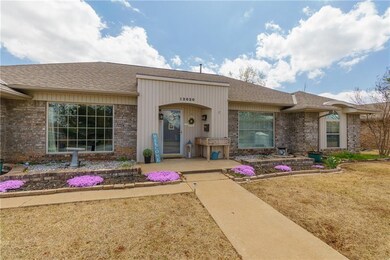 12020 Camelot Dr, Oklahoma City, OK 73120 - photo 2