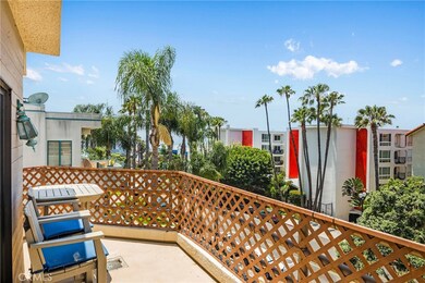 512 Esplanade unit 301, Redondo Beach, CA 90277 - photo 3