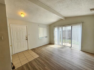 6000 Emerald Forest Dr unit A, Austin, TX 78745 - photo 3