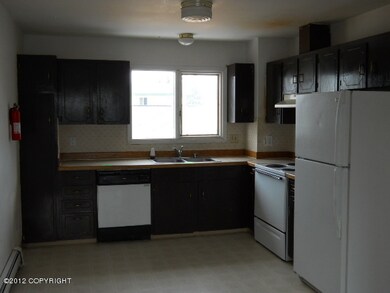 Kitchen Unit 1