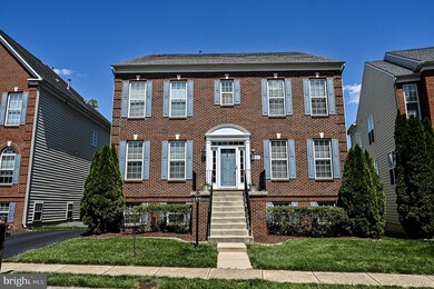 4703 Cochran Place, Centreville, VA 20120 - photo 2