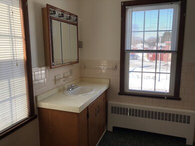 385 Pulaski Blvd unit R, Bellingham, MA 02019 - photo 7