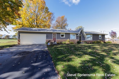 7821 88th Ave, Zeeland, MI 49464 - photo 2