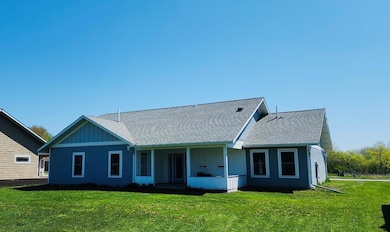 1208 Kelvin Rd, Storm Lake, IA 50588 - photo 3