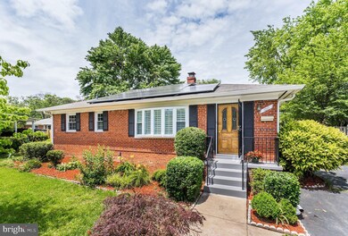 1010 Woods Place, Alexandria, VA 22302 - photo 2