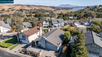 261 Shady Ln, Vallejo, CA 94591 - photo 3