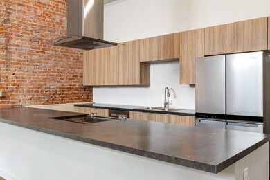 59 E Park St unit 203, Butte, MT 59701 - photo 3