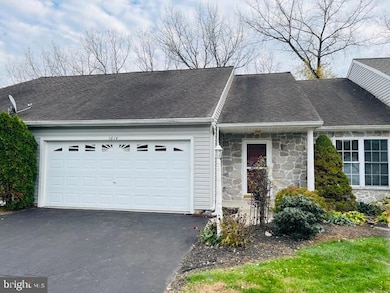 1614 Berry Dr, Lebanon, PA 17046 - photo 4