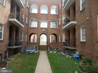 3306 N Hilton St unit 202, Baltimore, MD 21216 - photo 2