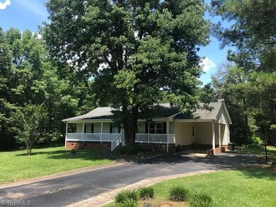 94 Tamworth Rd, Denton, NC 27239 - photo 3