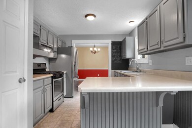 712 Andra Dr, Maryville, IL 62062 - photo 7