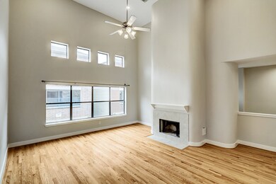 425 W 26th St, Houston, TX 77008 - photo 4