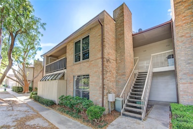 2110 Wilcrest Dr unit 140, Houston, TX 77042 - photo 4
