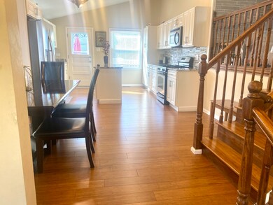 4703 Carr St, Rolling Meadows, IL 60008 - photo 5